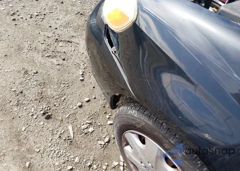 2005 Toyota Corolla Le from USA, damaged, VIN 2T1BR32EX5C467755